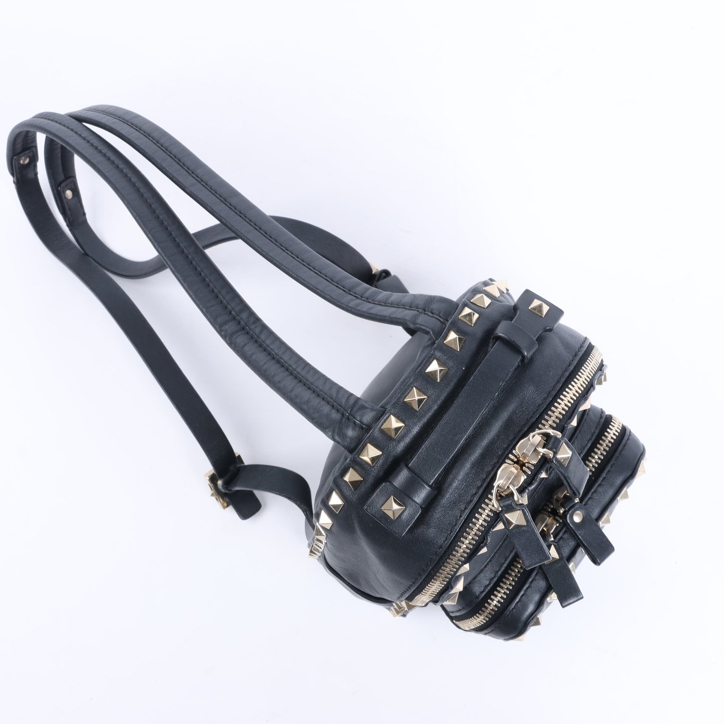 Valentino Garavani Rockstud Leather Backpack in Black