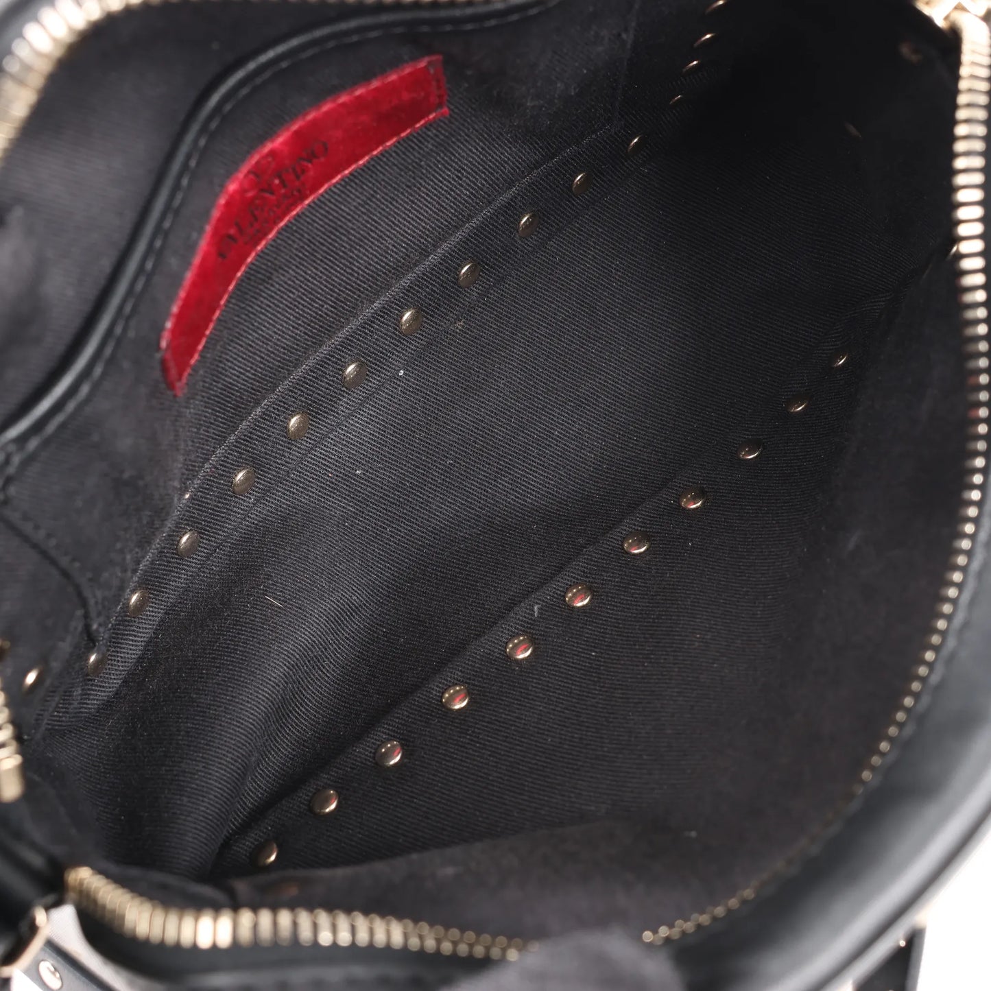 Valentino Garavani Rockstud Leather Crossbody Bag in Black