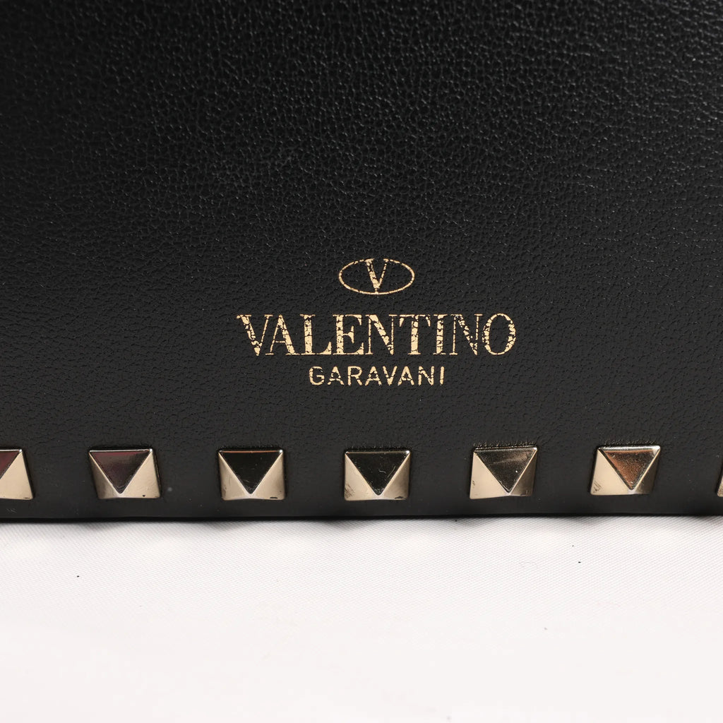 Valentino Garavani Rockstud Leather Crossbody Bag in Black