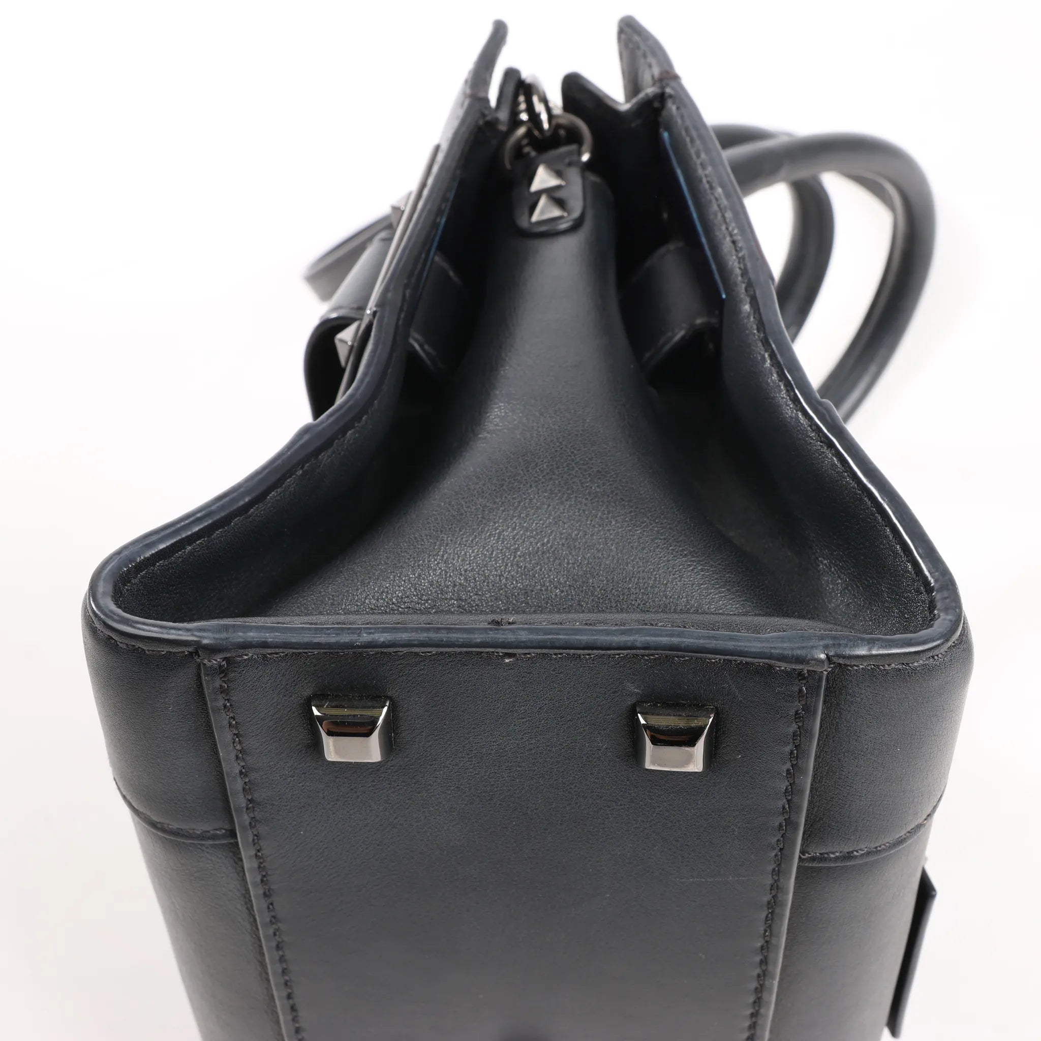 Valentino Garavani Rockstud Leather 2Way Handbag in Black