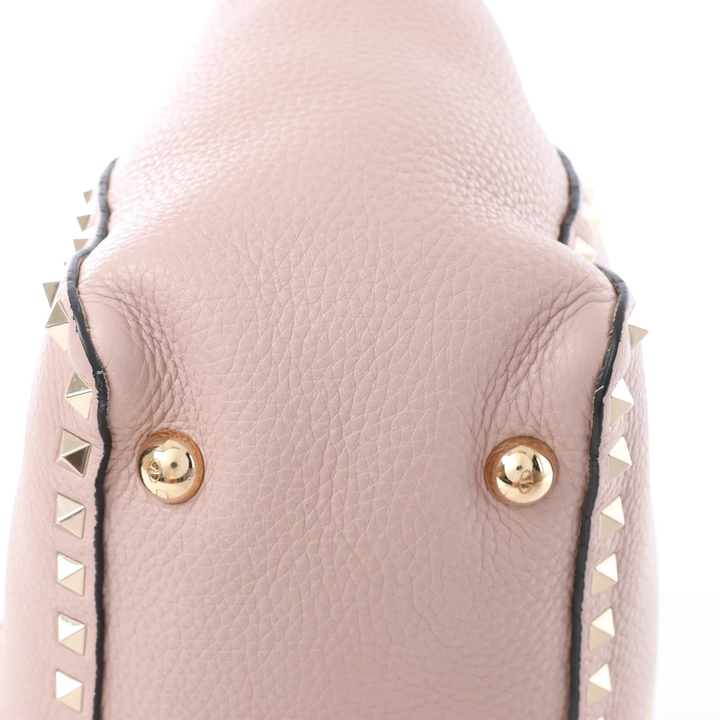 Valentino Garavani Rockstud Leather 2Way Handbag in Dusty Pink