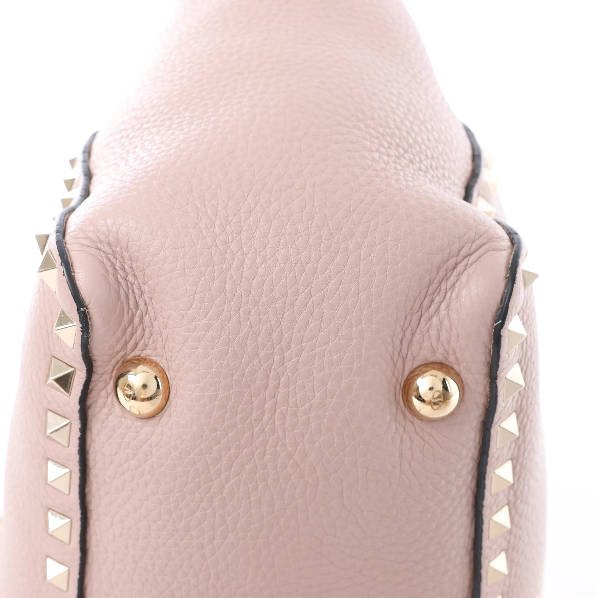 Valentino Garavani Rockstud Leather 2Way Handbag in Dusty Pink