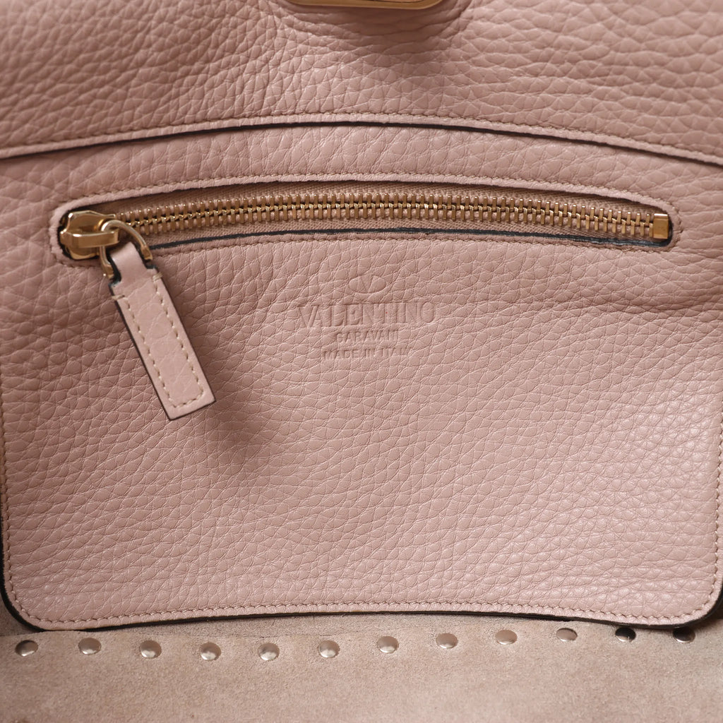 Valentino Garavani Rockstud Leather 2Way Handbag in Dusty Pink