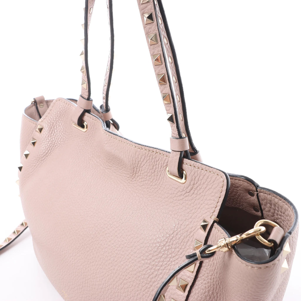 Valentino Garavani Rockstud Leather 2Way Handbag in Dusty Pink