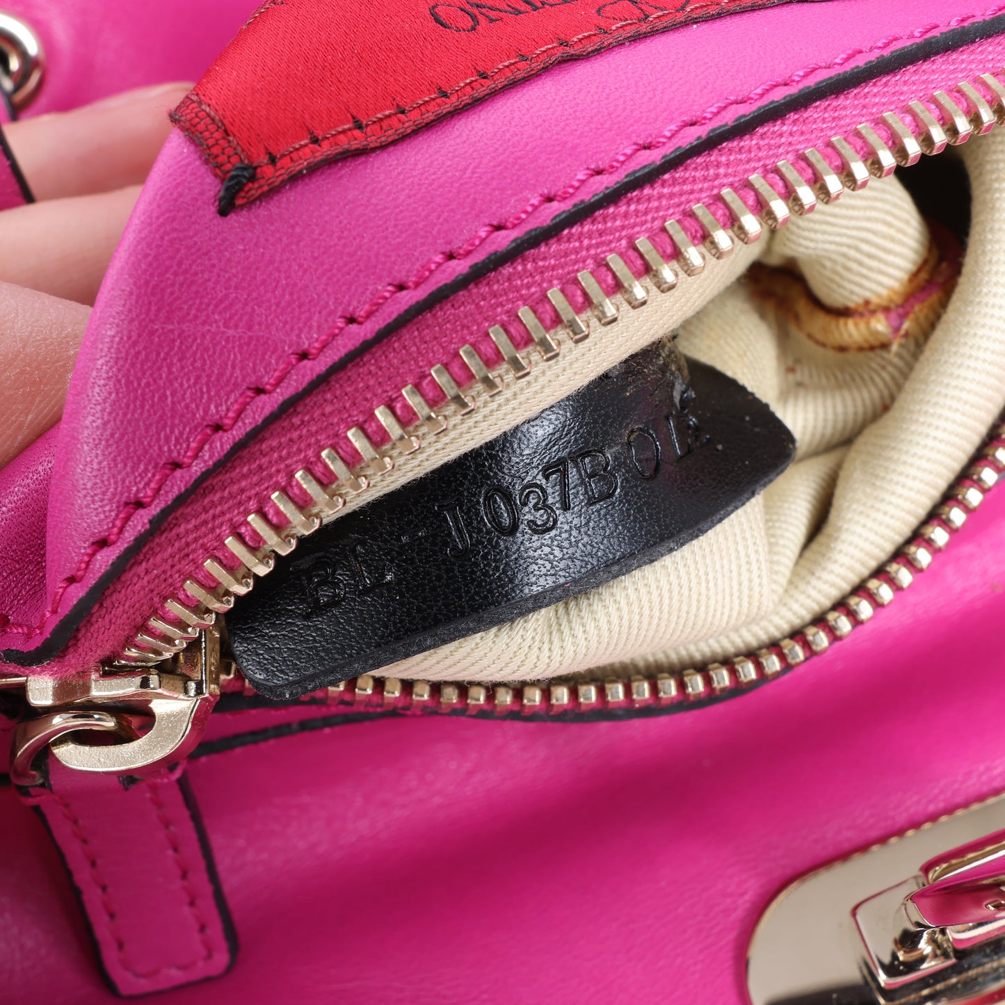 Sac à main Valentino Garavani Rockstud en cuir rose à double compartiment