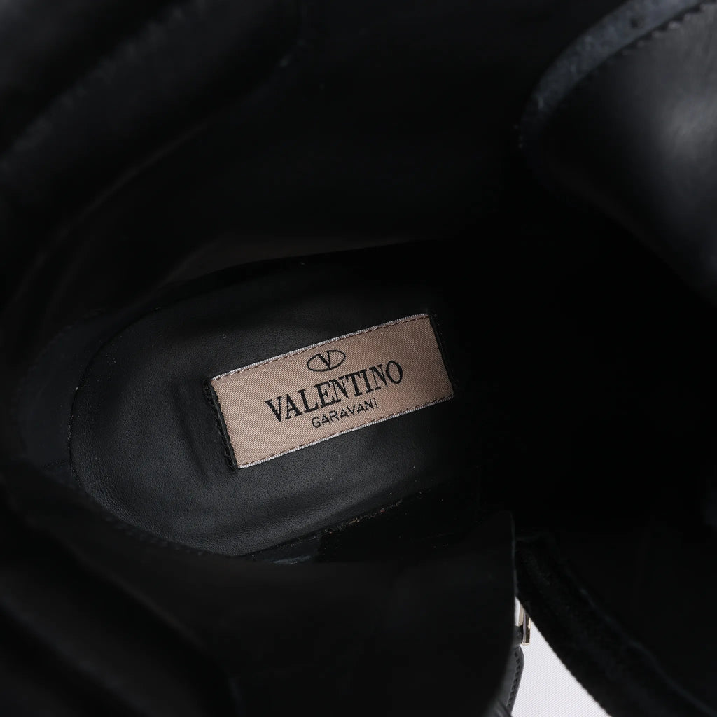Valentino Garavani Rockstuds Leather Ankle Boots in Black, Size 37 EU