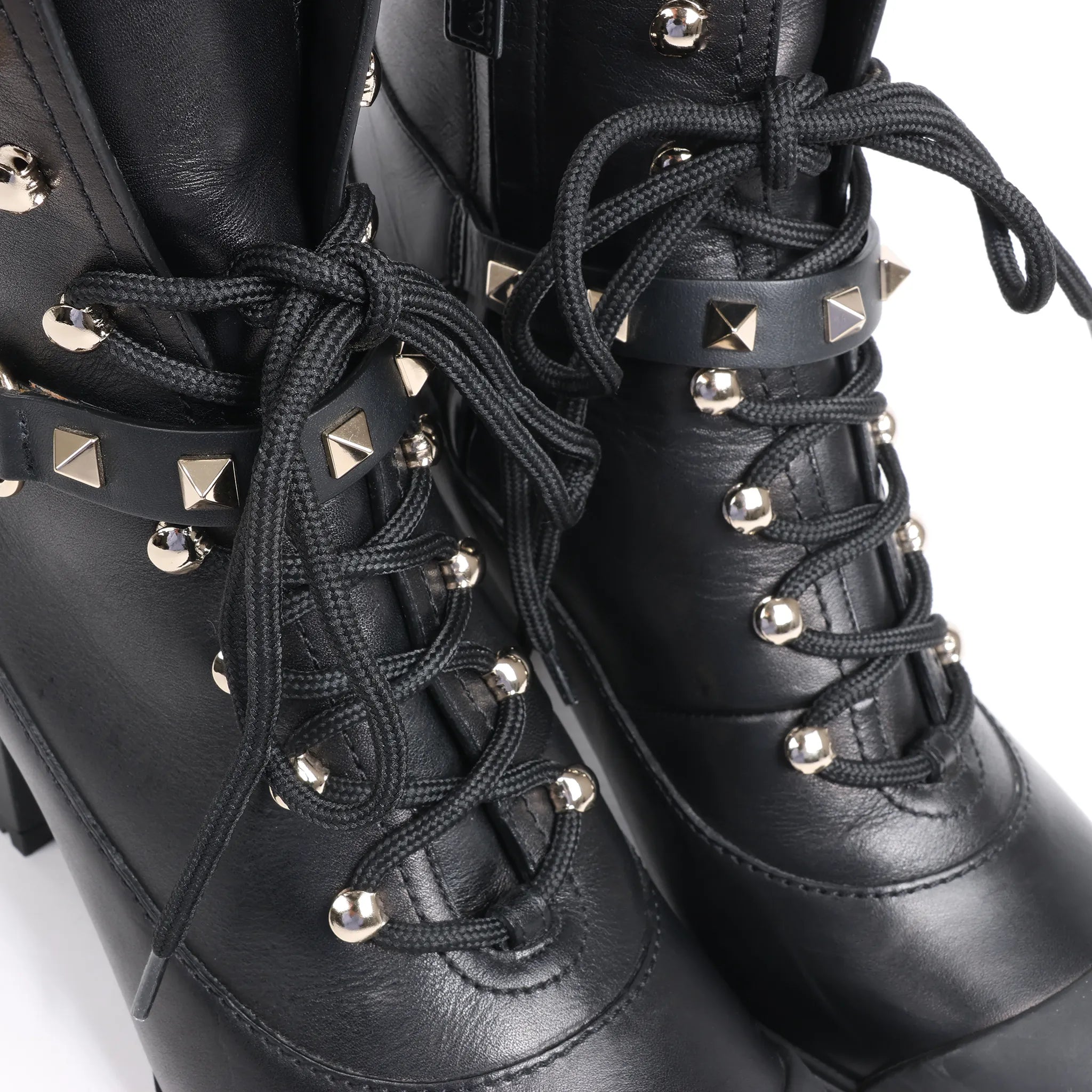 Valentino Garavani Rockstuds Leather Ankle Boots in Black, Size 37 EU