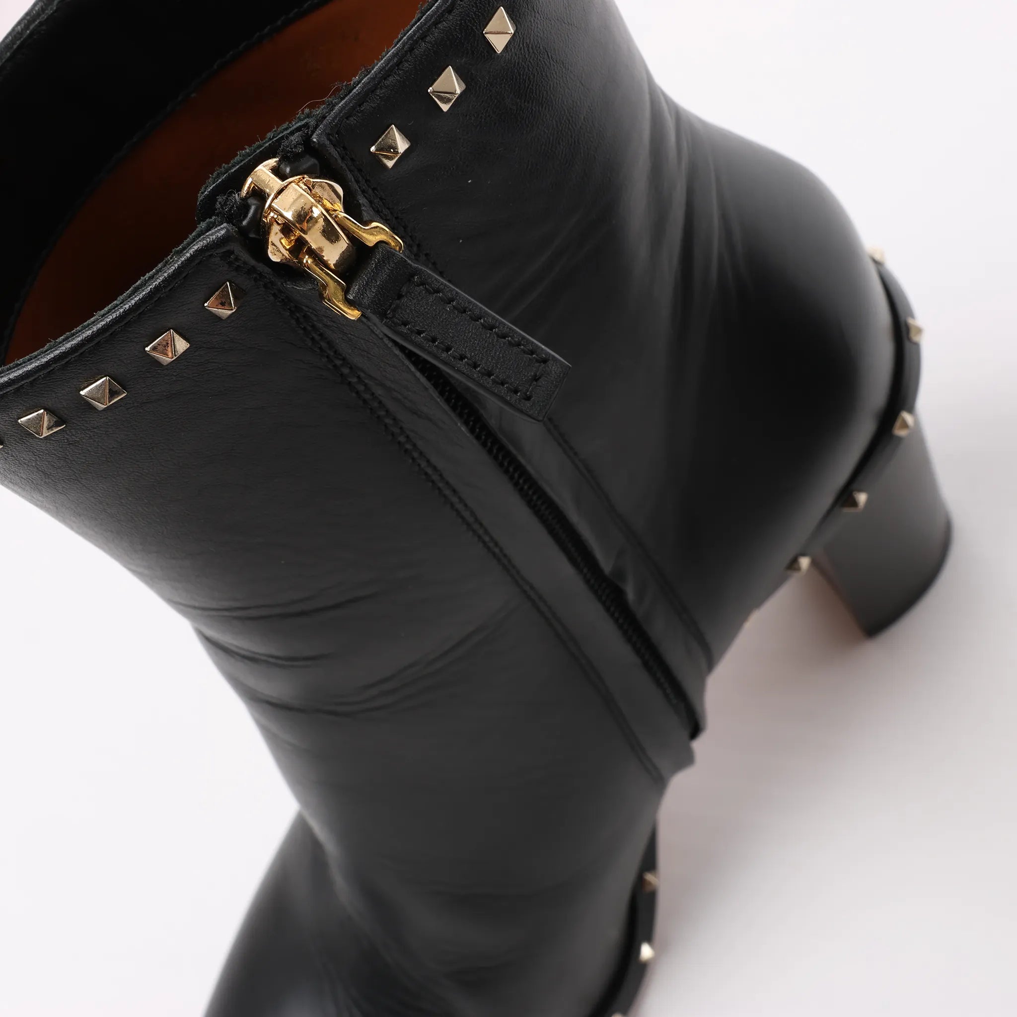 Valentino Garavani Rockstuds Leather Ankle Boots in Black, Size 37.5 EU