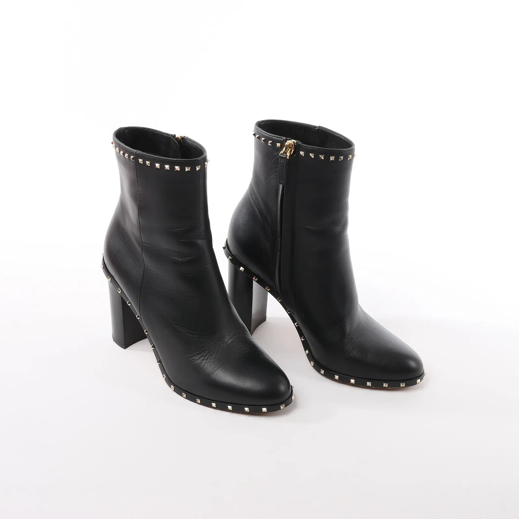 Valentino Garavani Rockstuds Leather Ankle Boots in Black, Size 37.5 EU