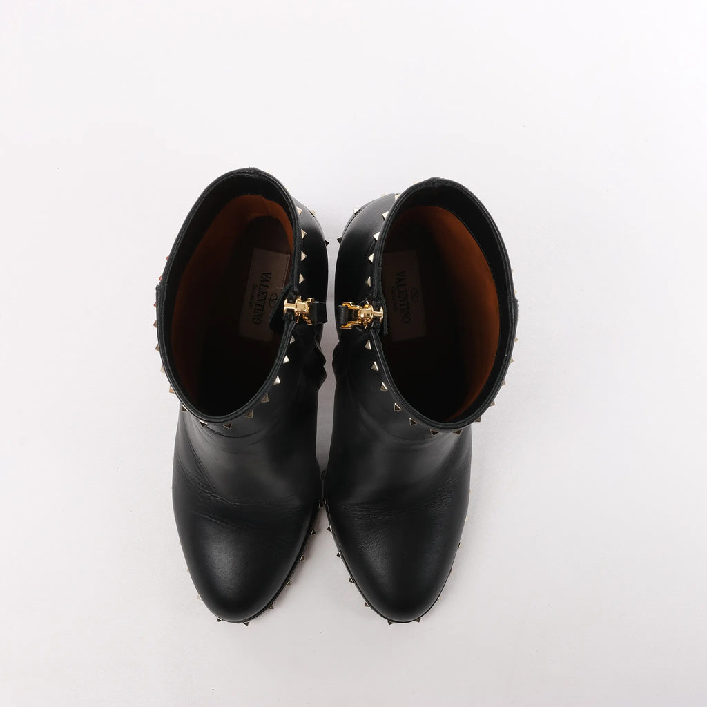 Valentino Garavani Rockstuds Leather Ankle Boots in Black, Size 37.5 EU