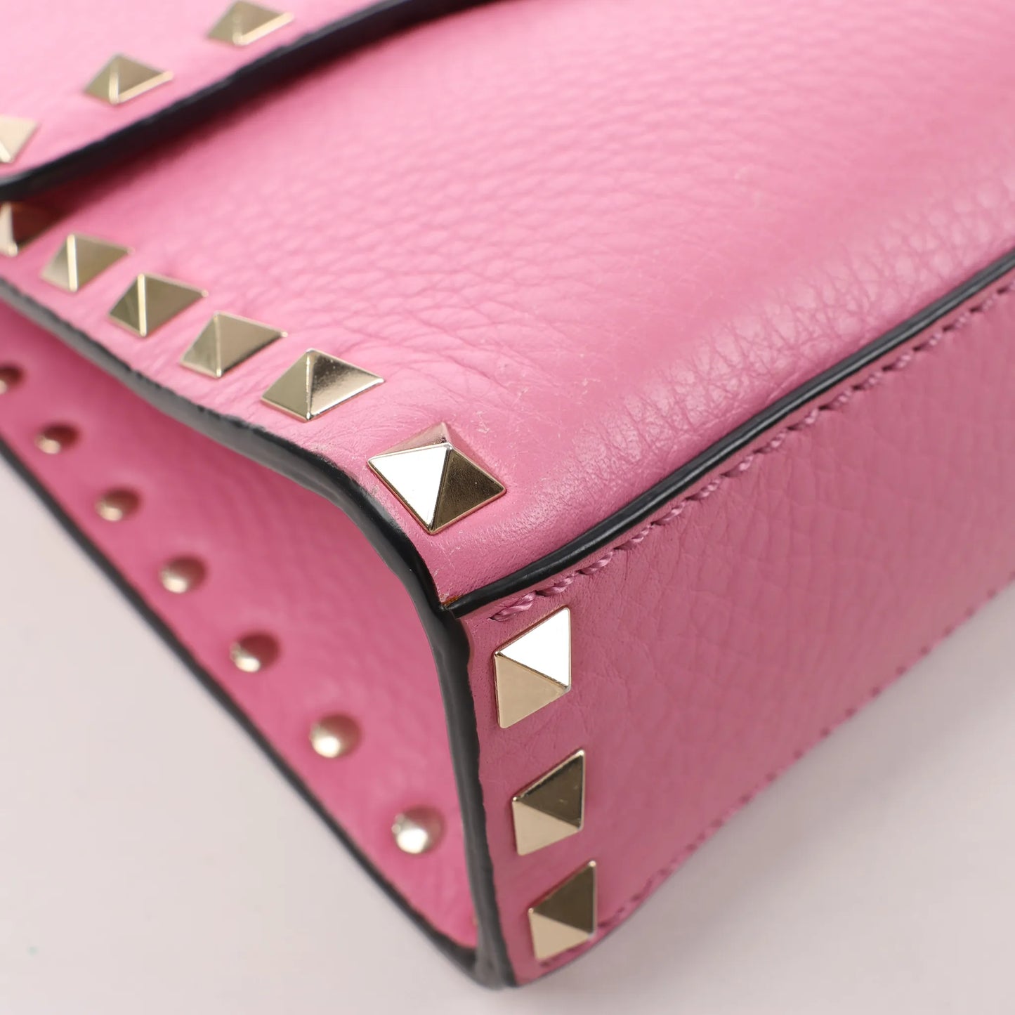 Sac à bandoulière en cuir Rockstud Valentino Garavani en rose