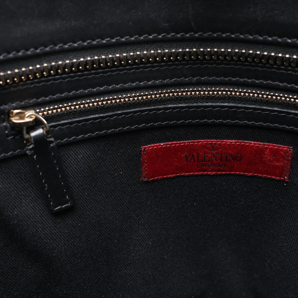 Valentino Garavani Rockstud Leather 2Way Handbag in Black