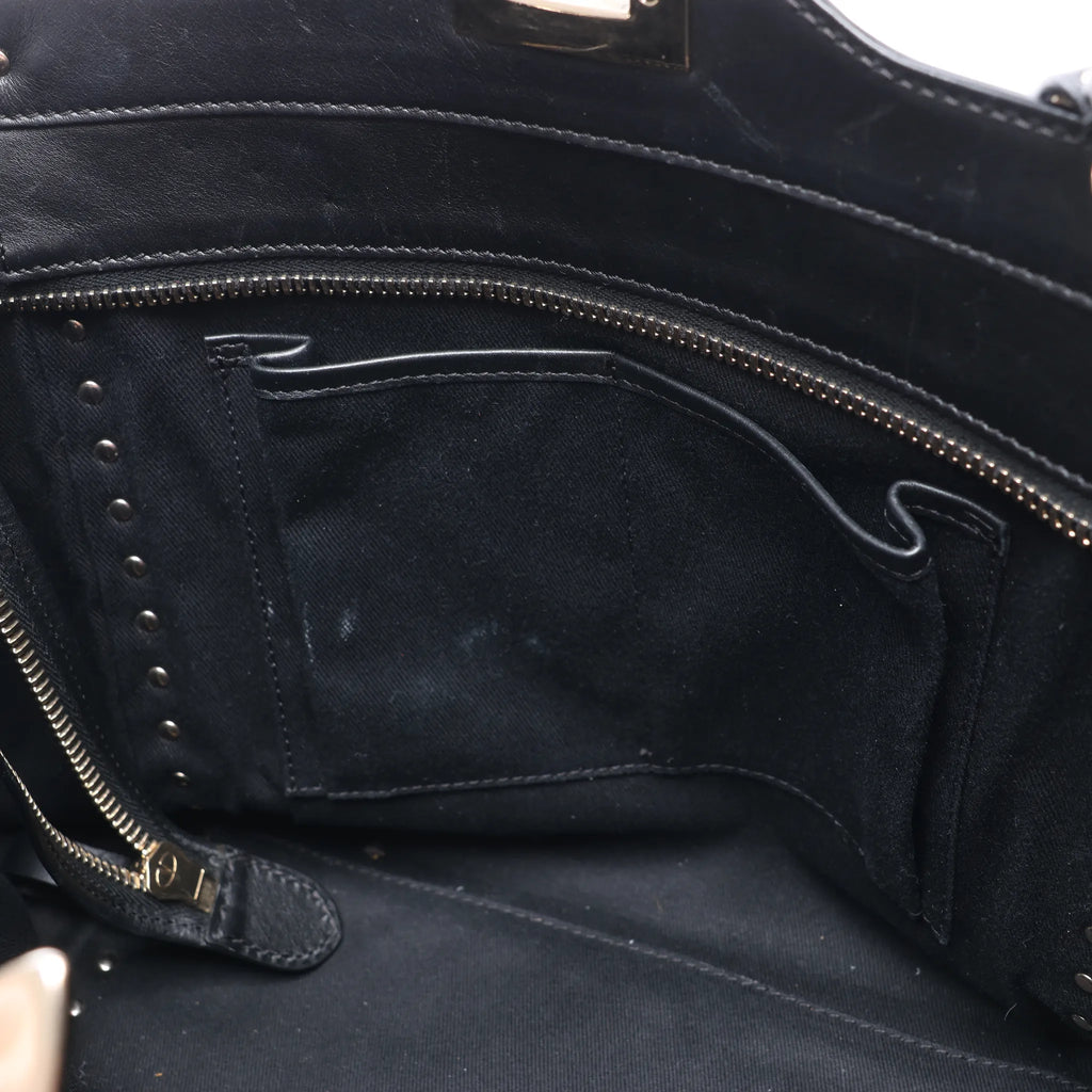 Valentino Garavani Rockstud Leather 2Way Handbag in Black