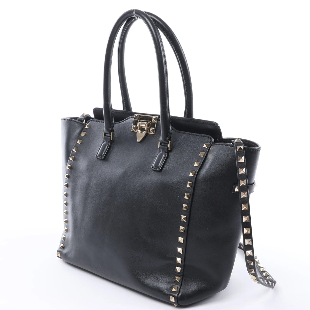 Valentino Garavani Rockstud Leather 2Way Handbag in Black