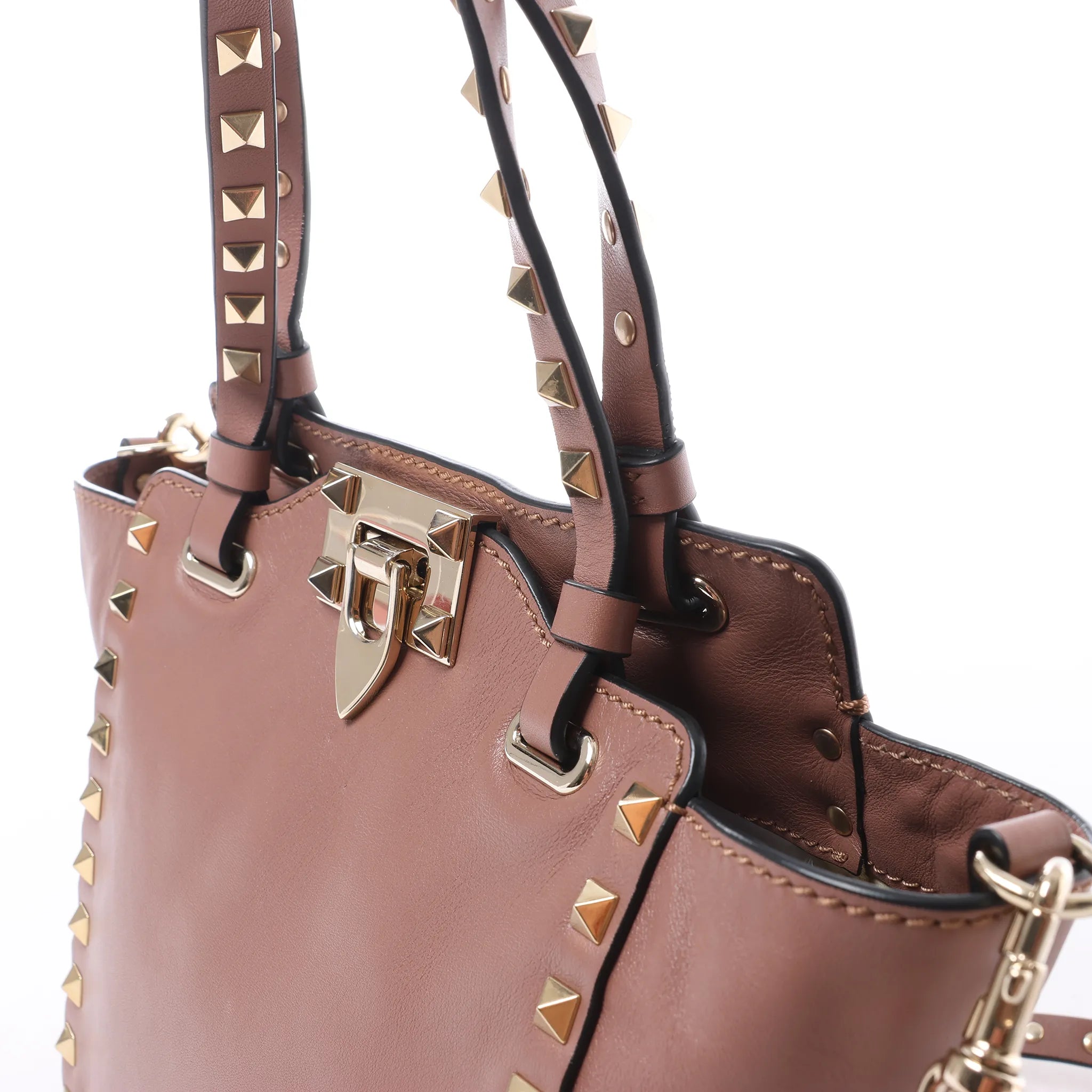 Valentino Garavani Rockstud Leather 2Way Handbag in Dusty Pink