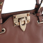 Valentino Garavani Rockstud Leather 2Way Handbag in Dusty Pink