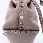 Valentino Garavani Rockstud Leather Crossbody Bag in Pink