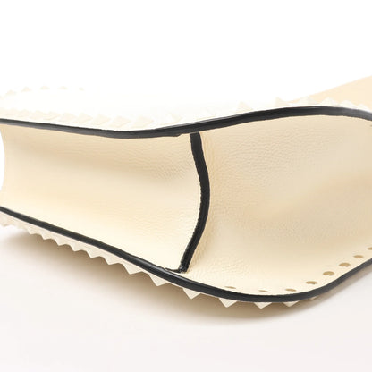 Valentino Garavani Rockstud Leather Shoulder Bag in Ecru