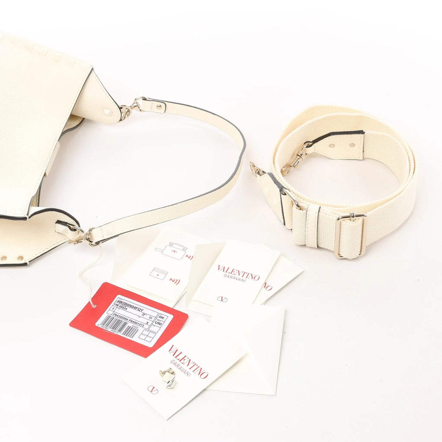 Valentino Garavani „Rockstud“-Schultertasche aus Leder in Ecru