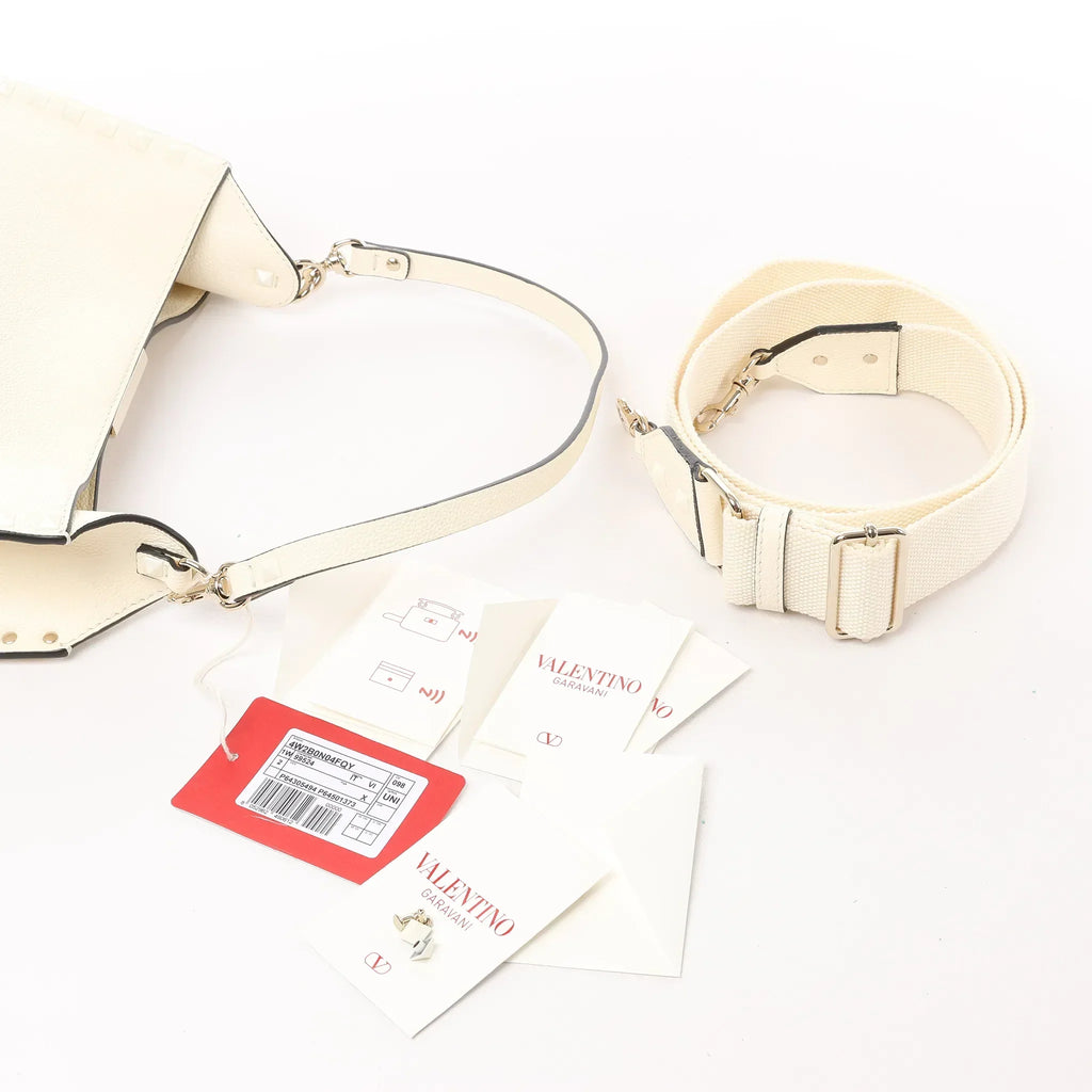 Valentino Garavani Rockstud Leather Shoulder Bag in Ecru