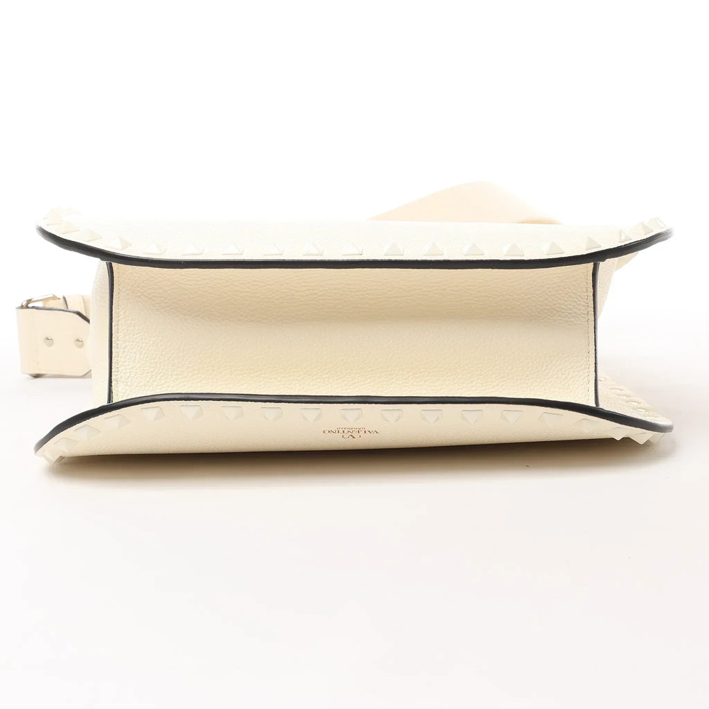 Valentino Garavani Rockstud Leather Shoulder Bag in Ecru
