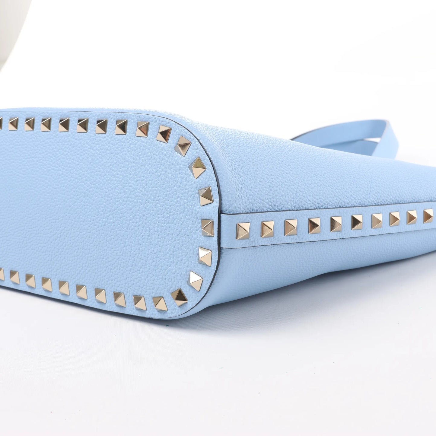 Valentino Garavani Rockstud Leather x Studs Shoulder Bag in Blue