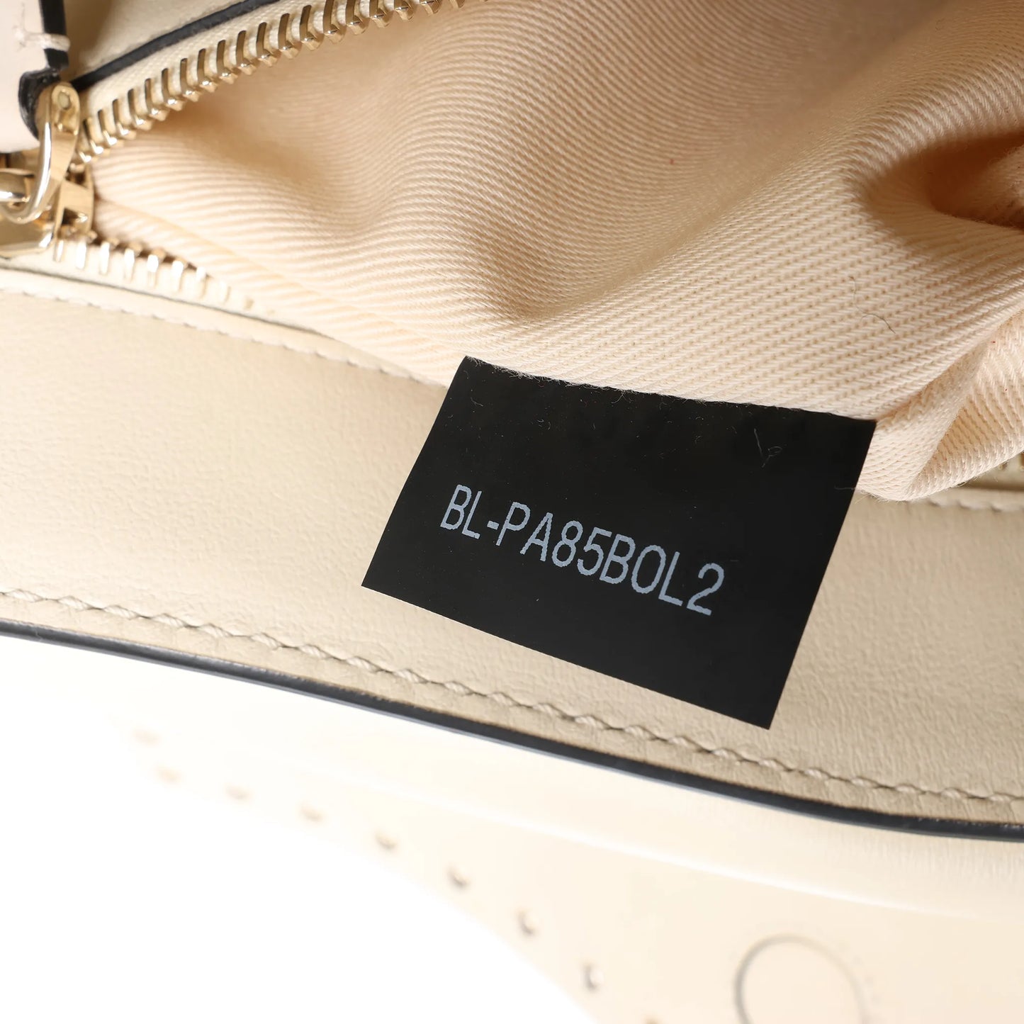 Valentino Garavani Rockstud Leather 2Way Handbag in Beige