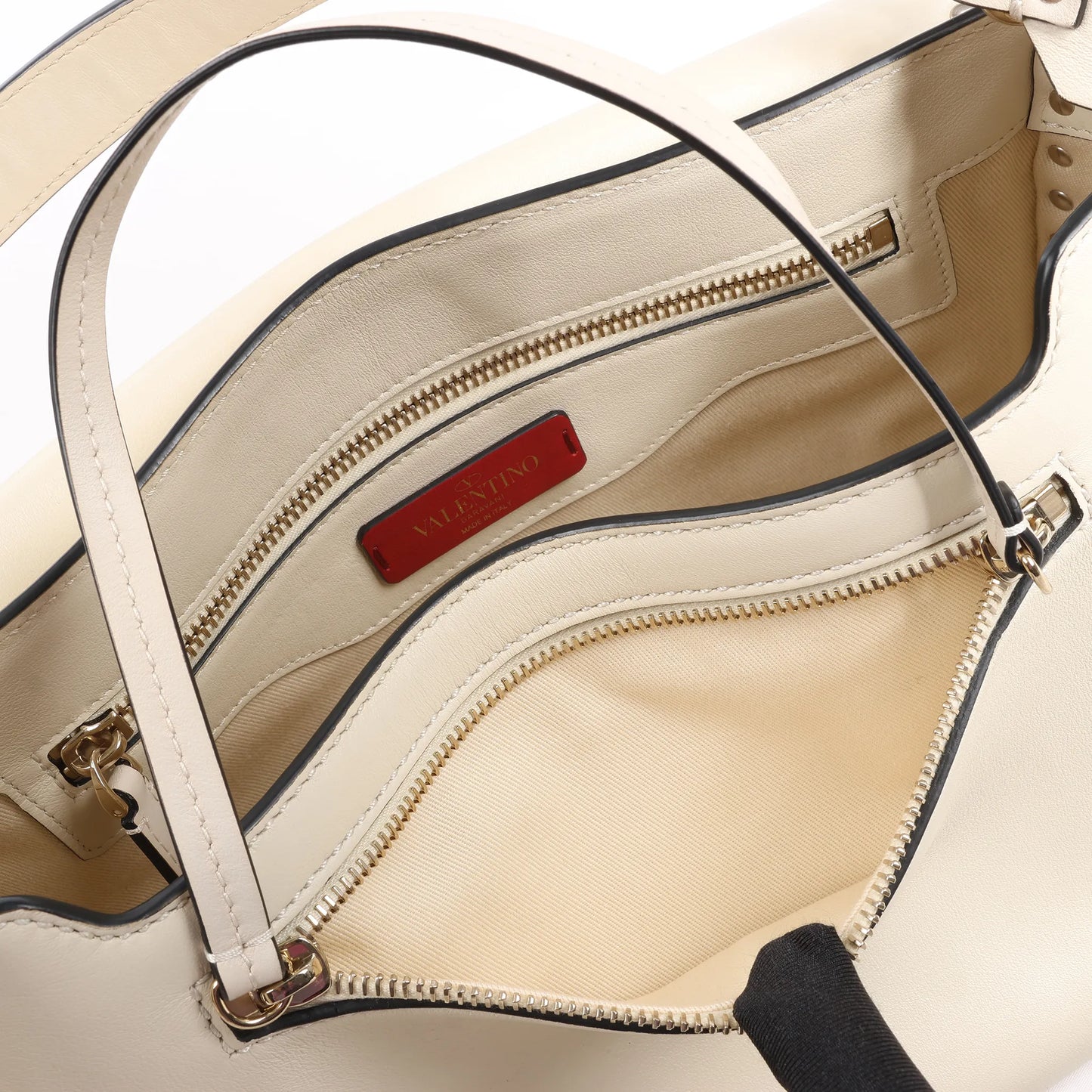 Valentino Garavani Rockstud Leather 2Way Handbag in Beige