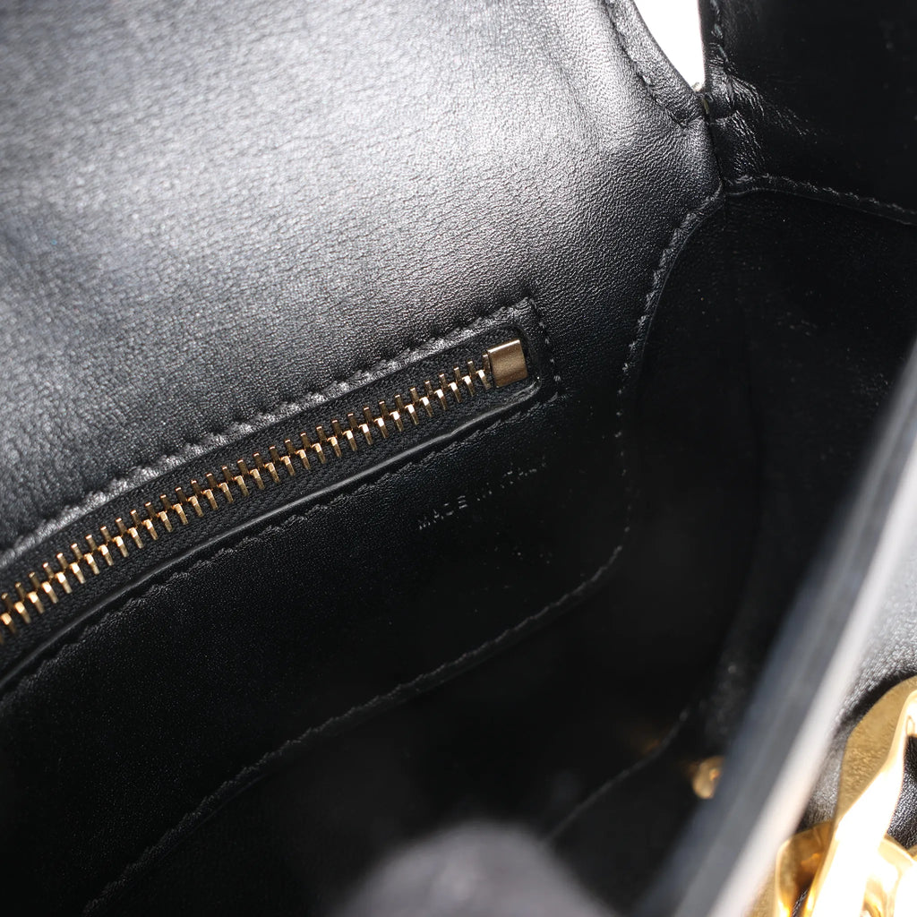 Valentino Garavani VLogo Leather Shoulder bag in Black