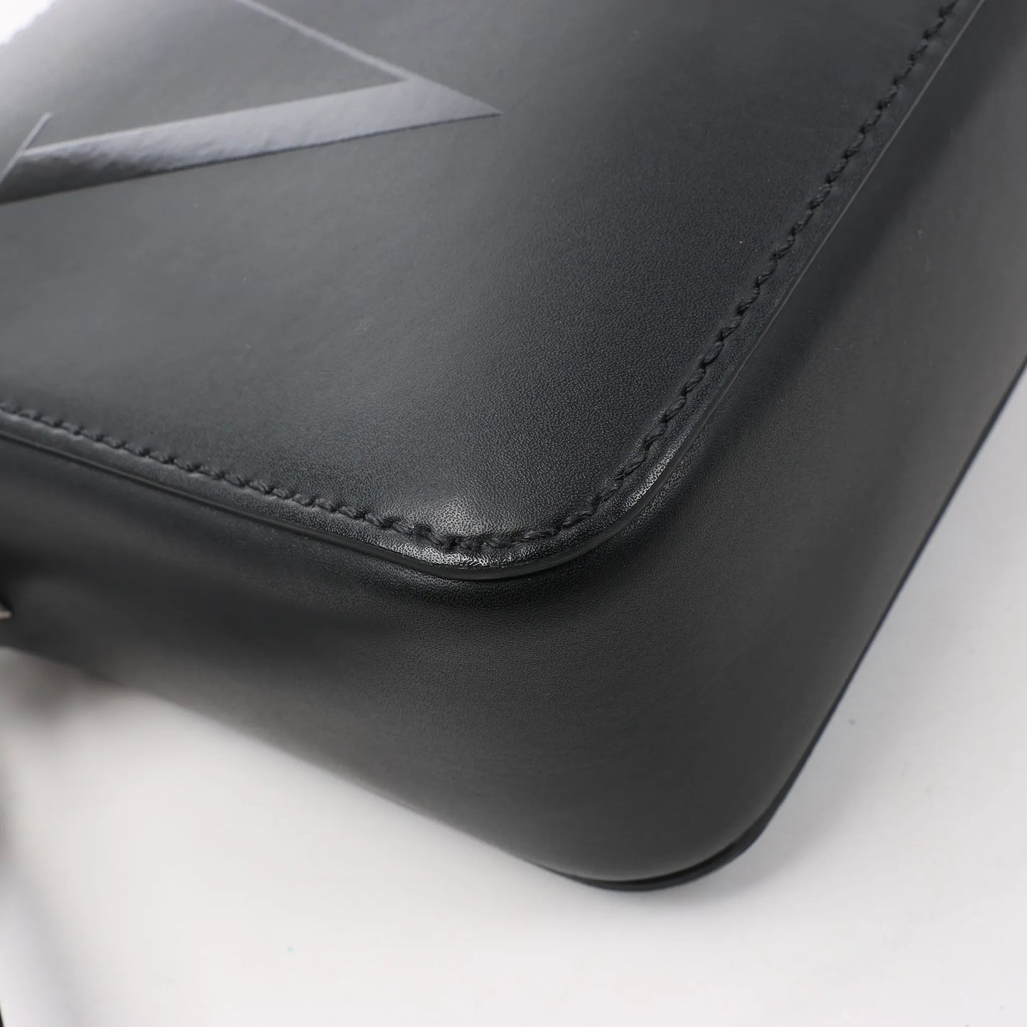 Valentino Garavani VLTN Leather Shoulder Bag in Black