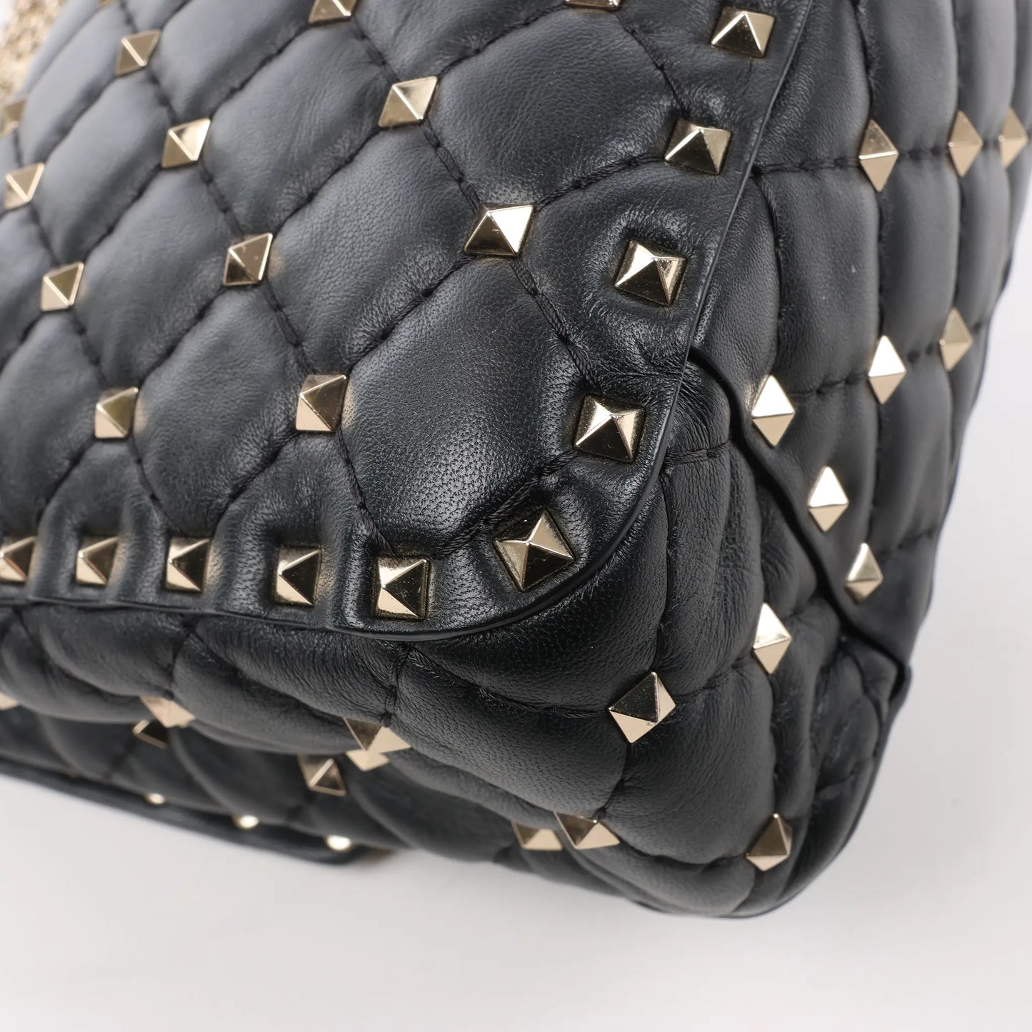 Sac à bandoulière double sens en cuir VLTN Rockstud Spike Chain de Valentino Garavani, noir