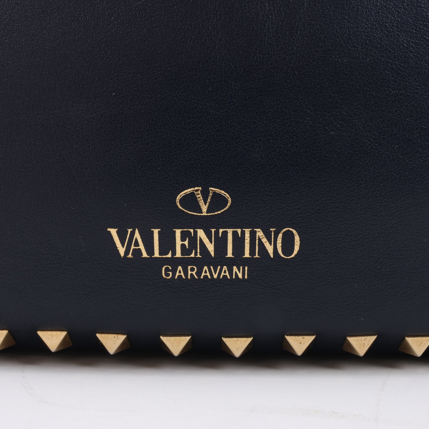 Valentino Garavani Sac à main Rockstud en cuir 2Way en bleu marine