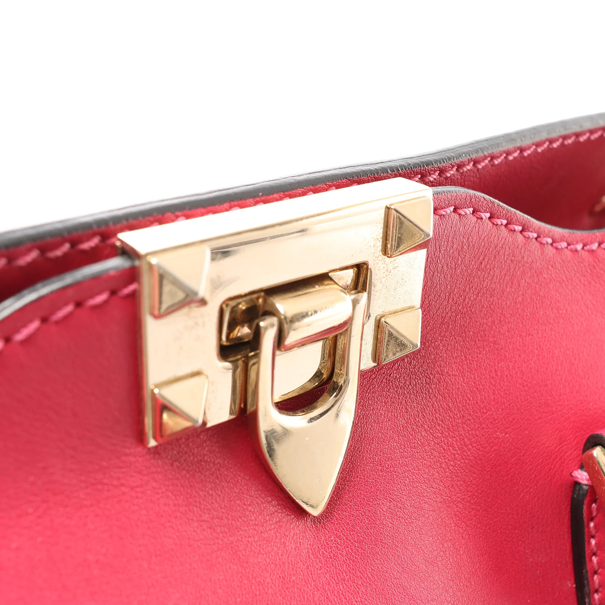 Valentino Garavani Rockstud Leather 2Way Handbag in Pink