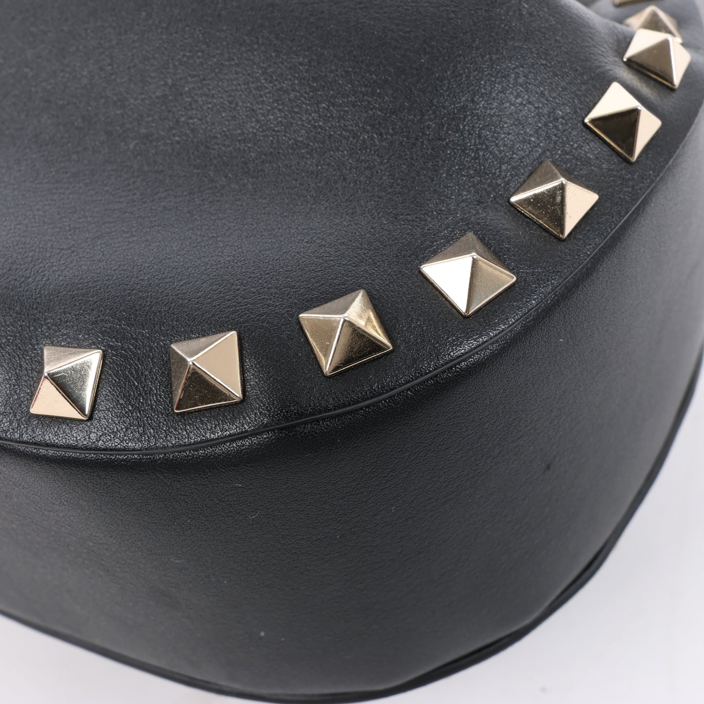 Valentino Garavani Rockstuds Leather Chain Shoulder Bag in Black