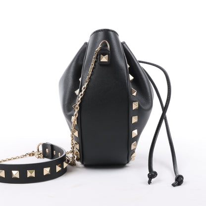Valentino Garavani Rockstuds Leather Chain Shoulder Bag in Black