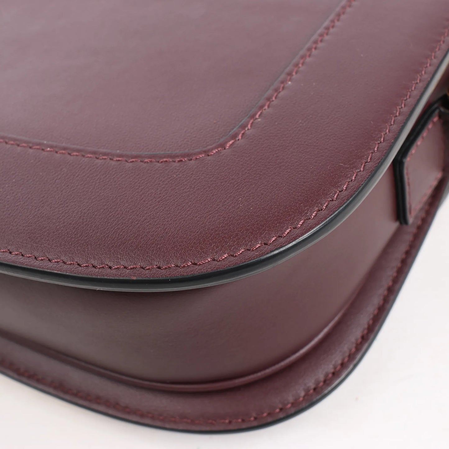 Valentino Garavani Supervee Leather Shoulder Strap in Burgundy