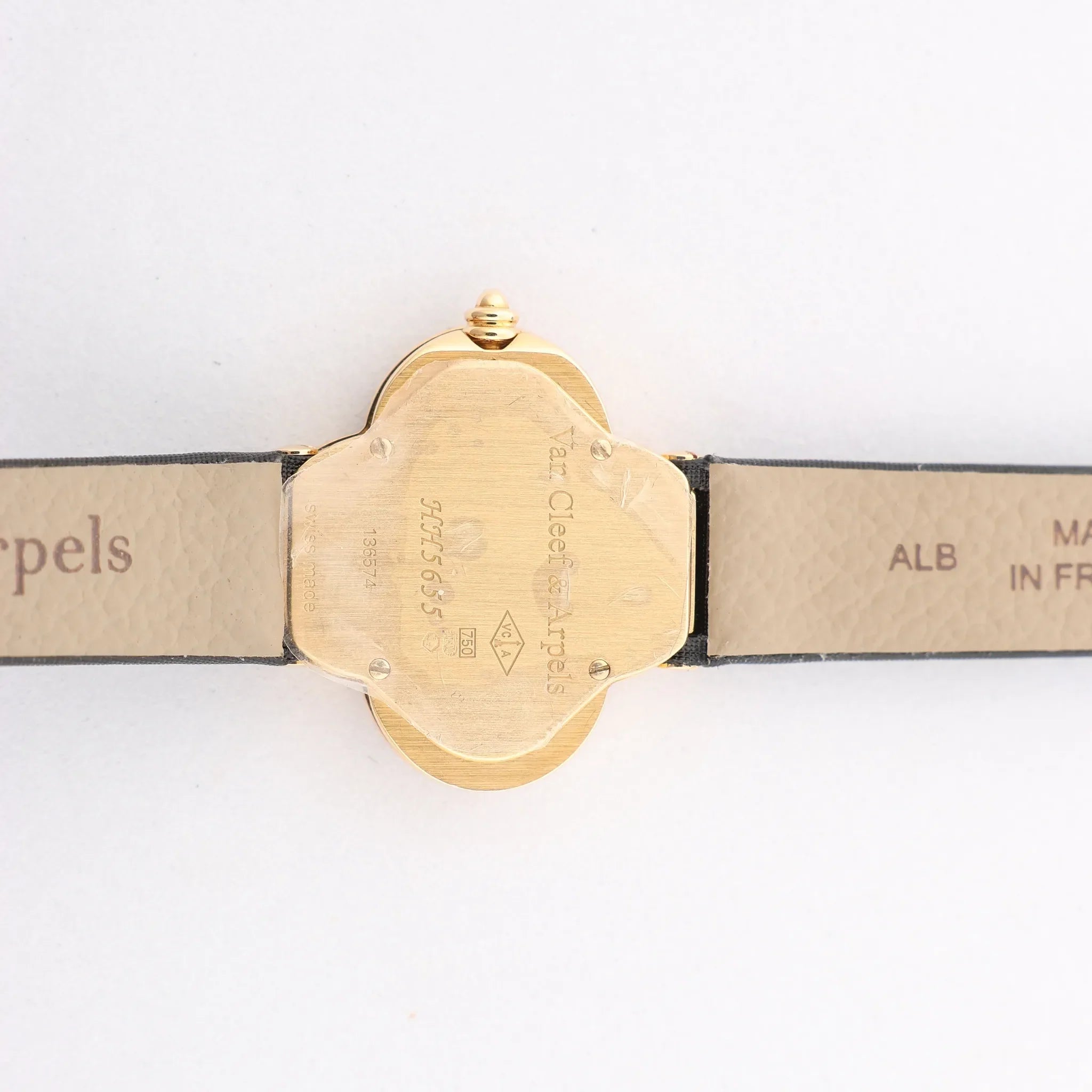 Van Cleef & Arpels Alhambra WTYB02B3 136574 YG & Leather QZ Watch with Shell-Face HH5655