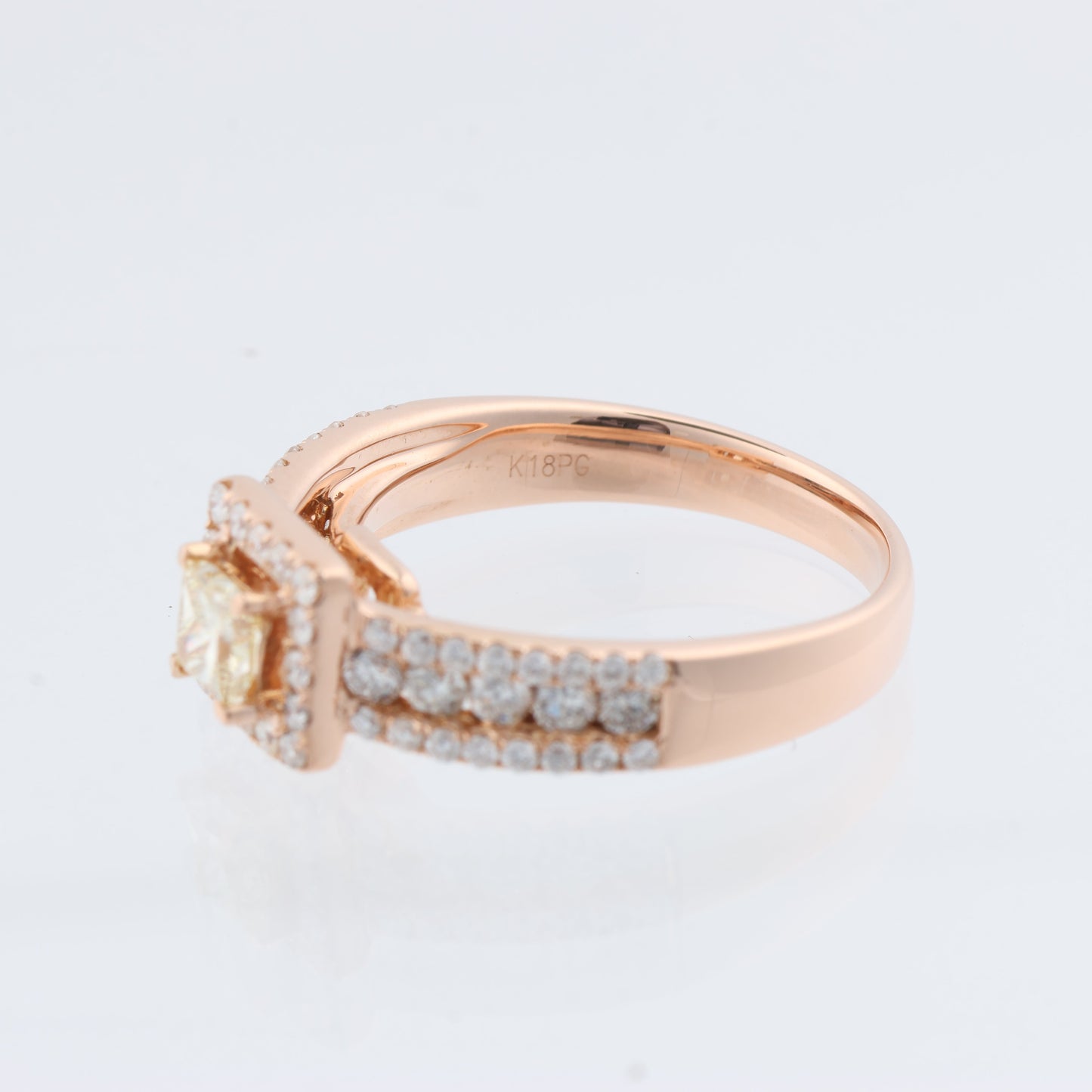 Non Signe / Unsigned 18k Pink GOLD RING with diamonds, Size 52 EU