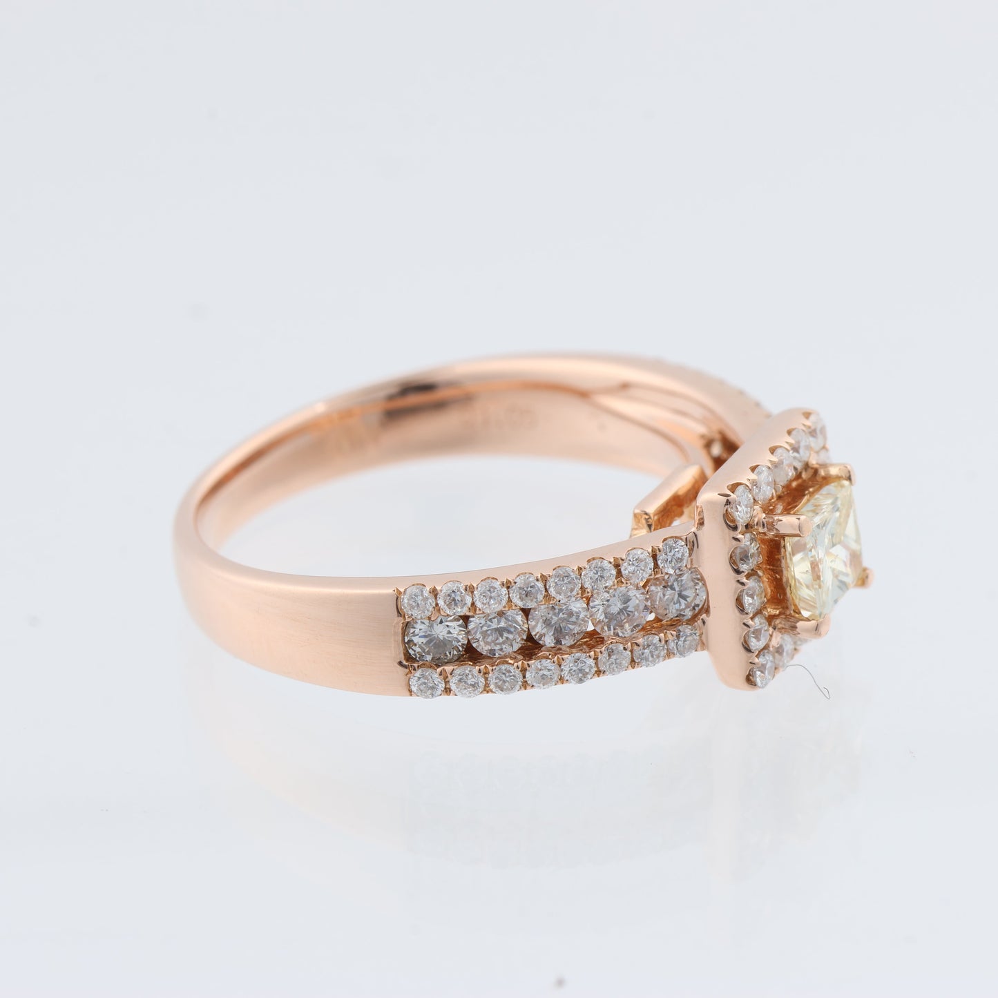 Non Signe / Unsigned 18k Pink GOLD RING with diamonds, Size 52 EU